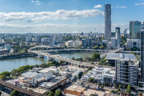 Convenient One-Bedroom Apartment in Brisbane Central Area